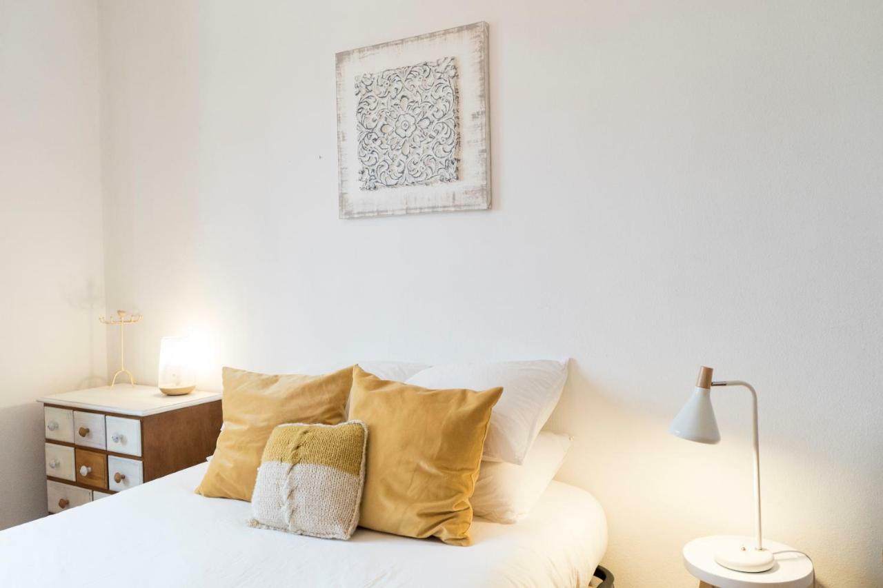 Pine Tree Apartment Porto Buitenkant foto